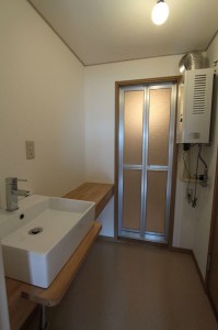 [賃貸マンション／所沢市狭山ヶ丘] リノベーション後_洗面所2