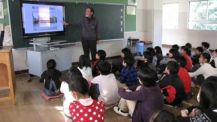 小学校の課外活動