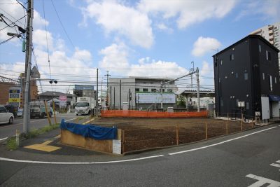 所沢市東狭山ケ丘1｜線路沿い視認性良好な事業用地